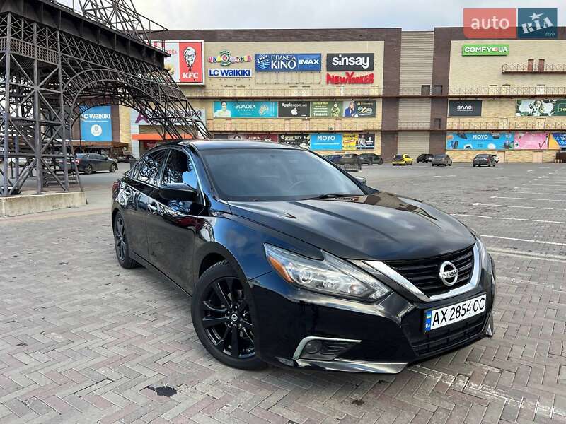 2017 nissan altima