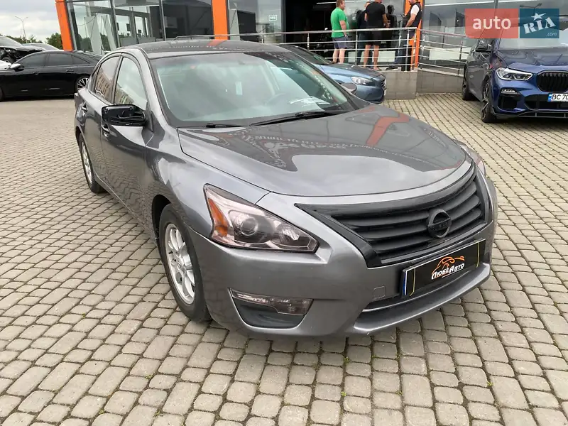 2015 nissan altima