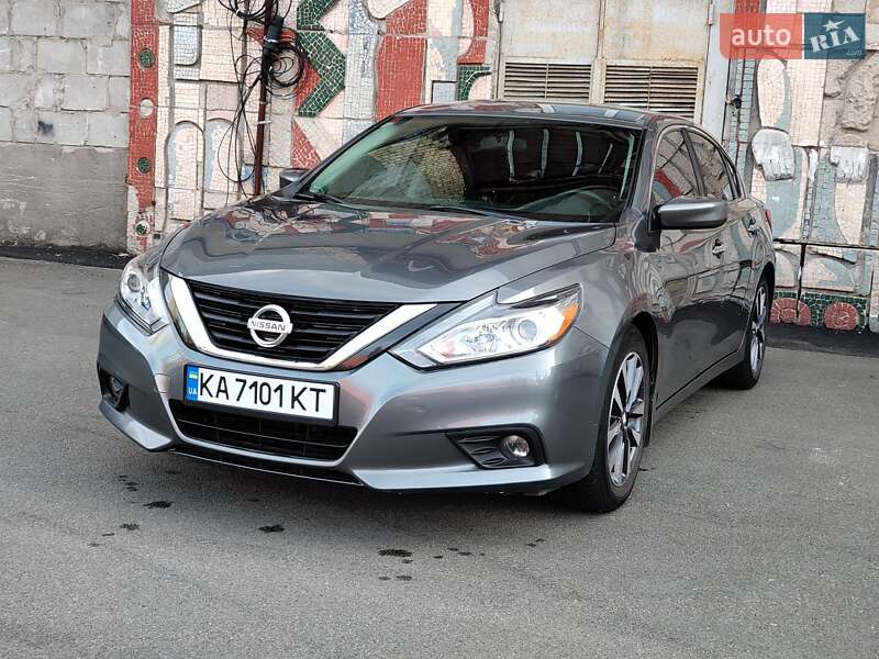 2017 nissan altima