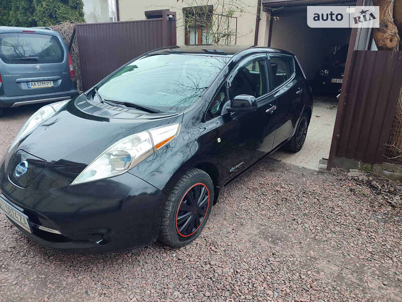 2014 nissan leaf
