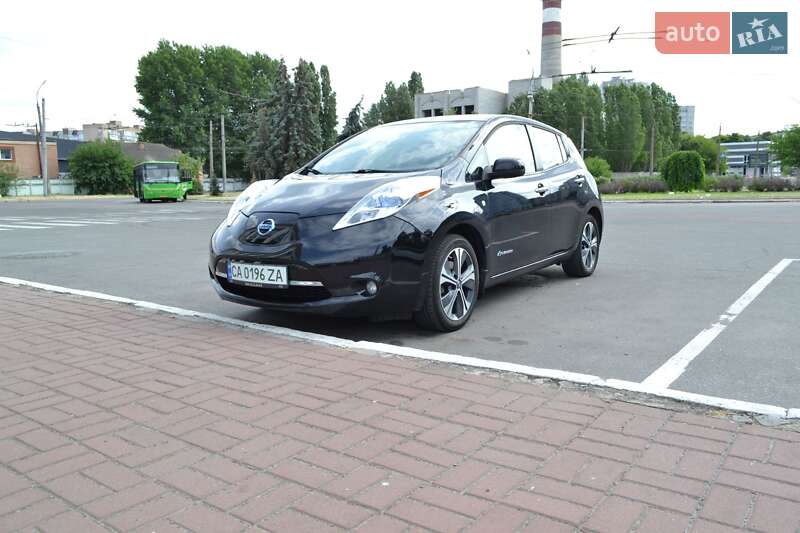 2014 nissan leaf