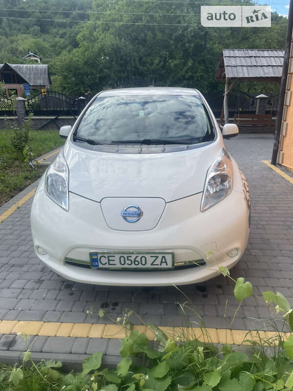 2014 nissan leaf