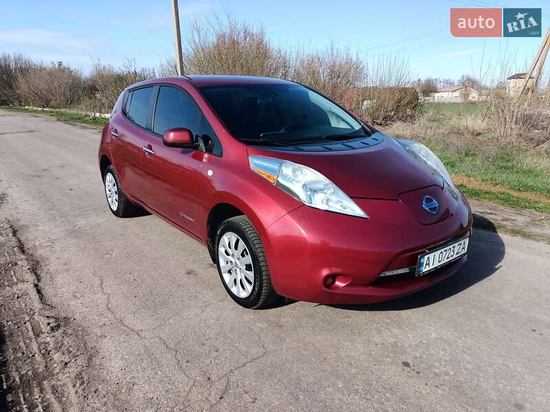 2015 nissan leaf