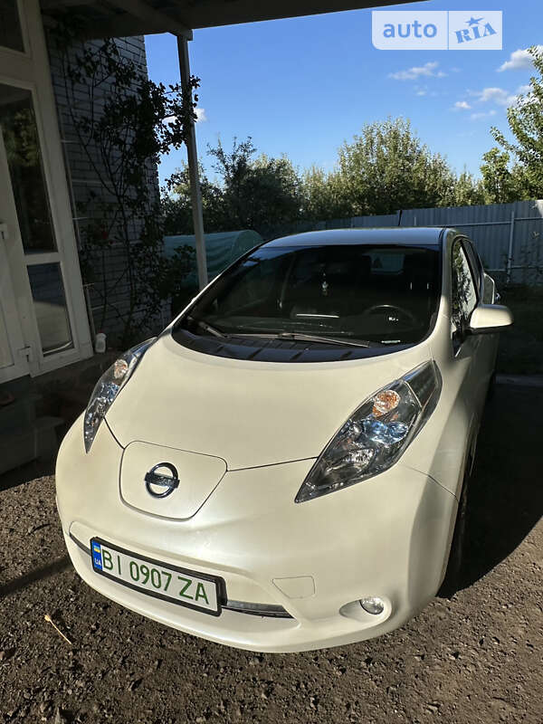 2013 nissan leaf