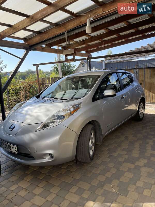 2013 nissan leaf