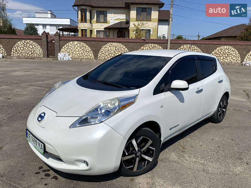 2013 nissan leaf