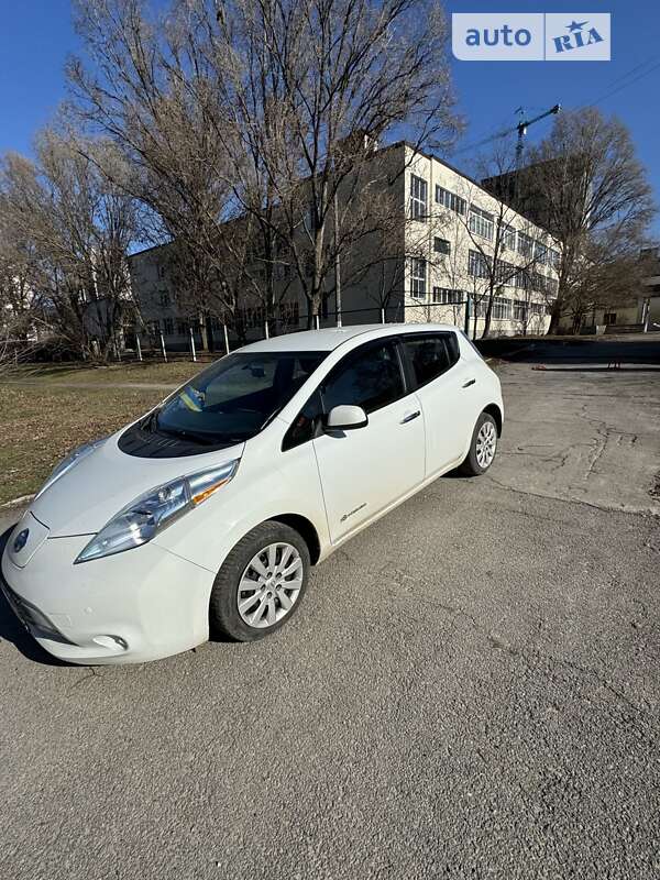 2013 nissan leaf