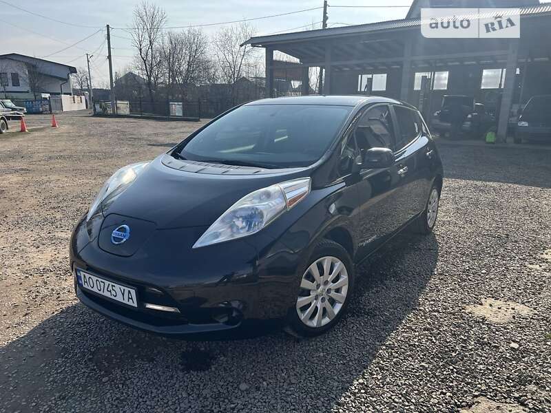 2014 nissan leaf