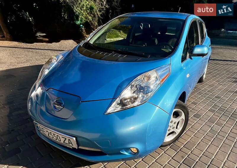 2014 nissan leaf