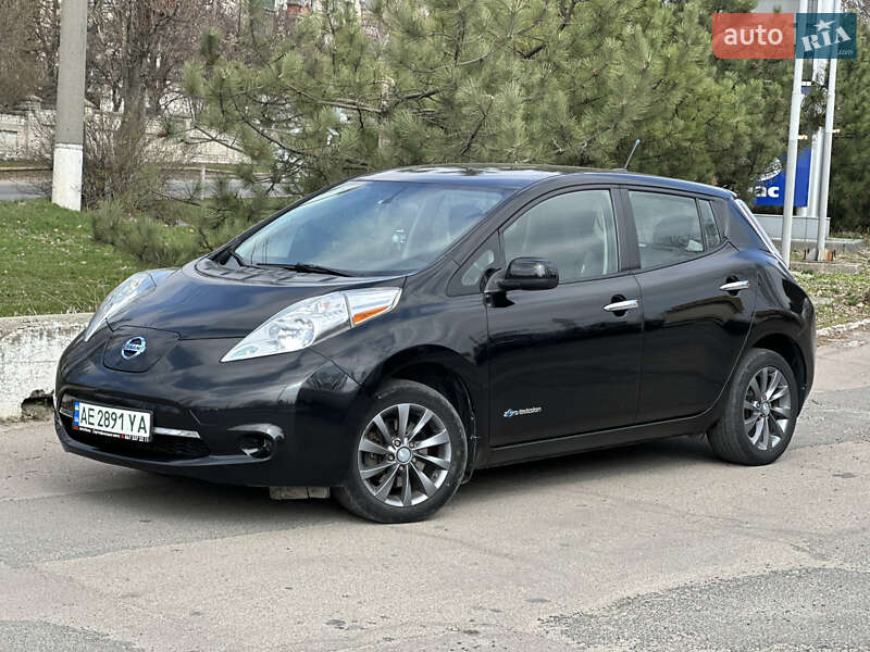 2014 nissan leaf