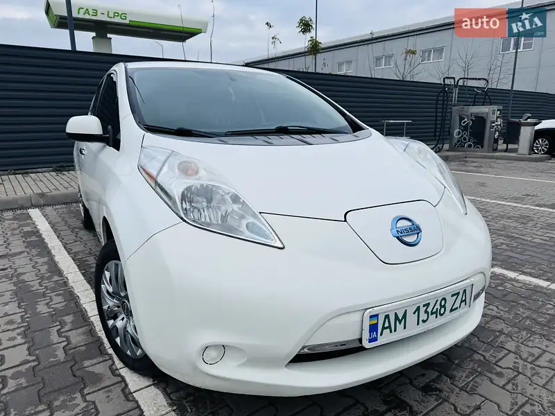 2015 nissan leaf