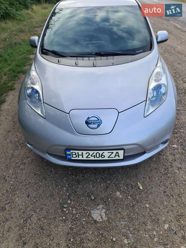 2013 nissan leaf