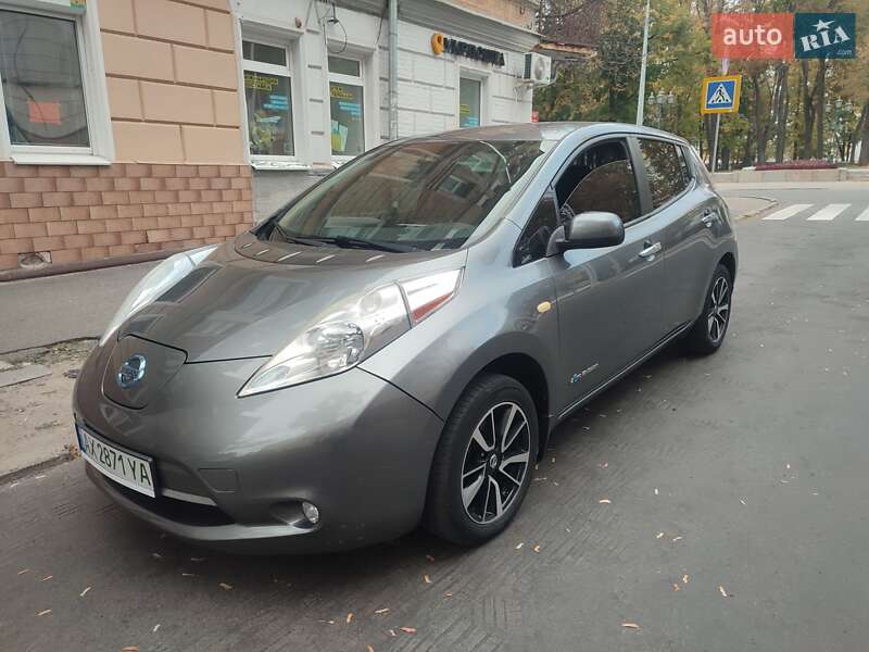 2014 nissan leaf