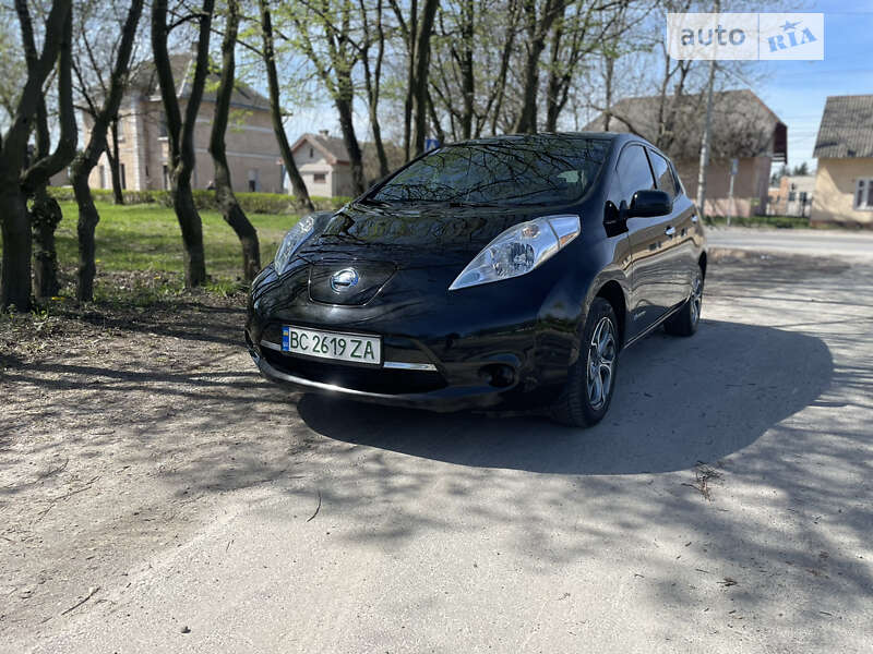 2015 nissan leaf