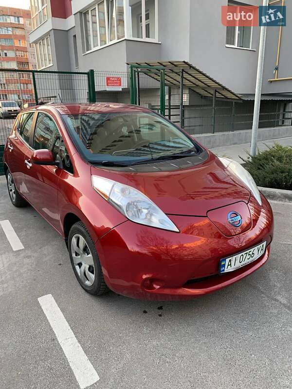 2015 nissan leaf