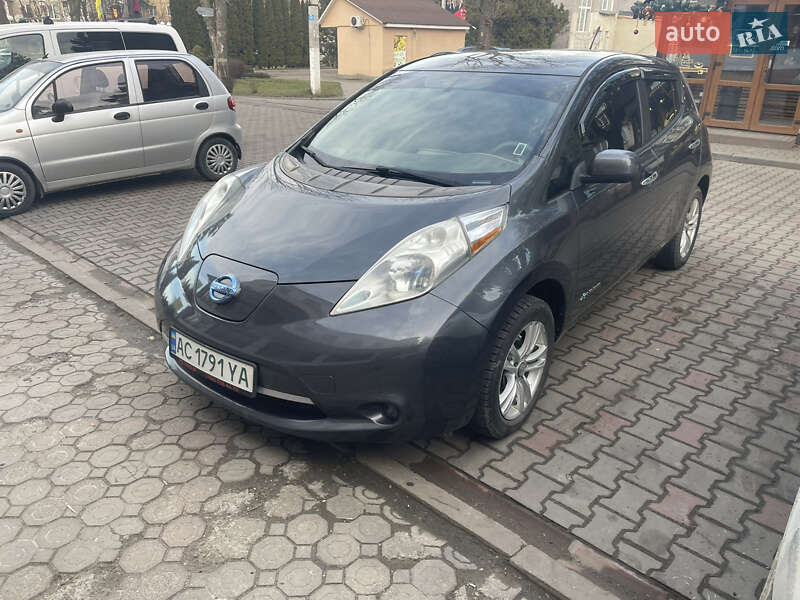 2013 nissan leaf