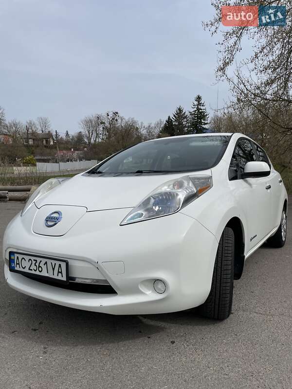 2013 nissan leaf