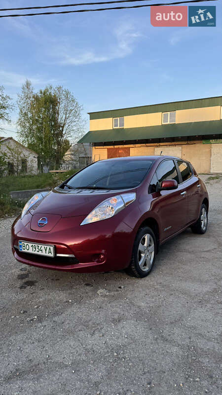 2014 nissan leaf