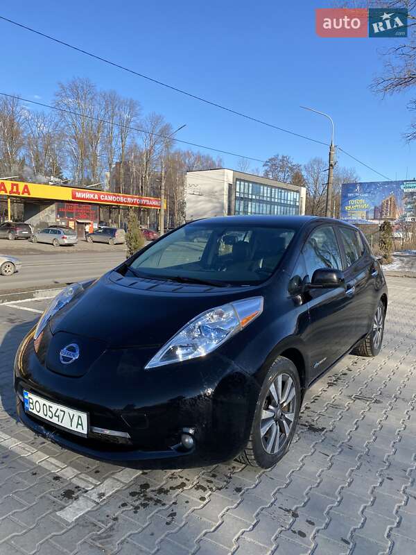 2014 nissan leaf