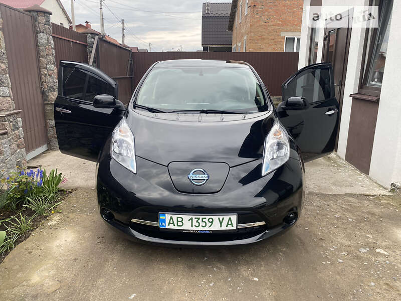 2014 nissan leaf