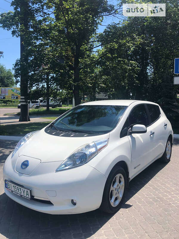 2014 nissan leaf