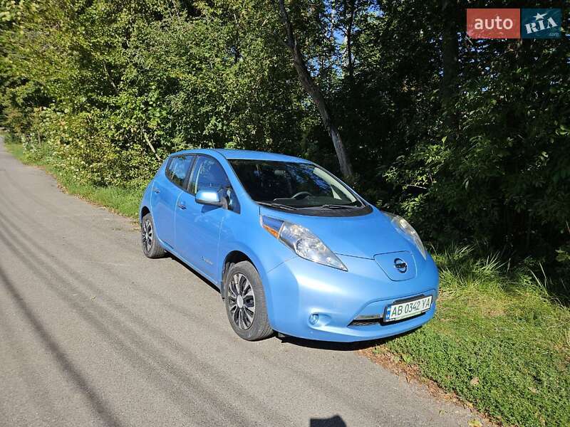 2014 nissan leaf