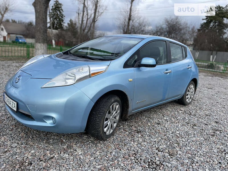 2015 nissan leaf