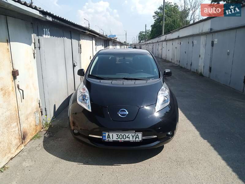 2015 nissan leaf