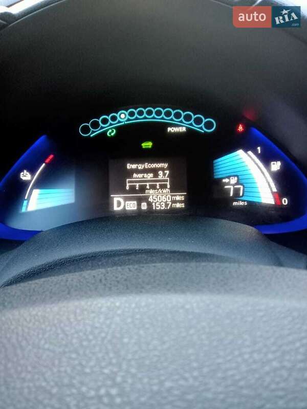 2015 nissan leaf
