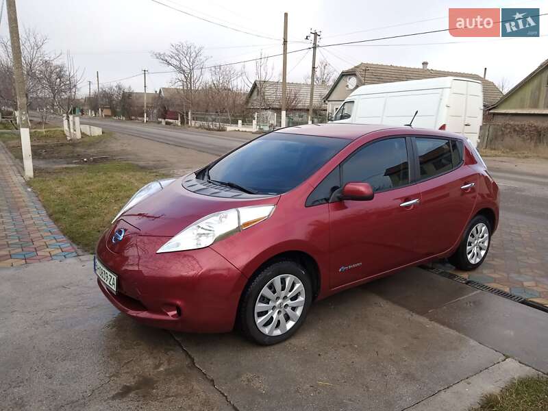 2013 nissan leaf