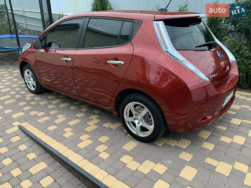 2013 nissan leaf