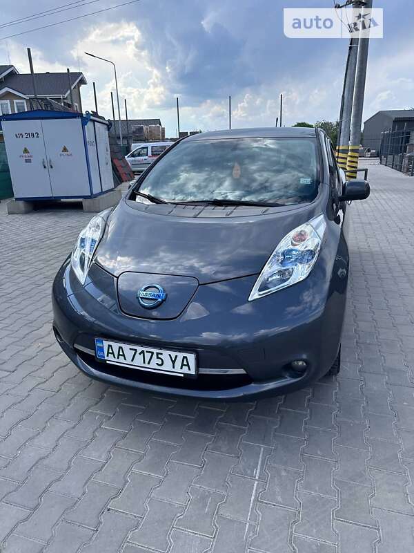 2013 nissan leaf