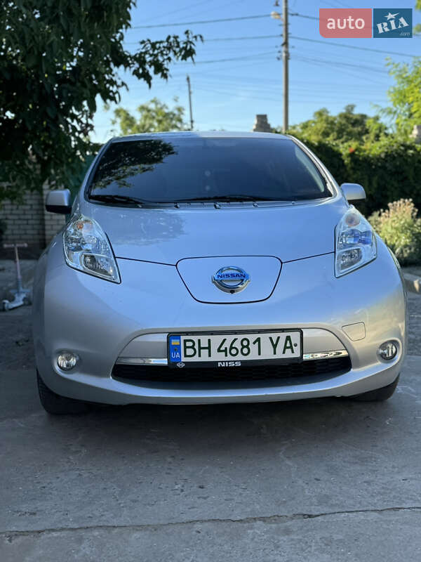 2013 nissan leaf