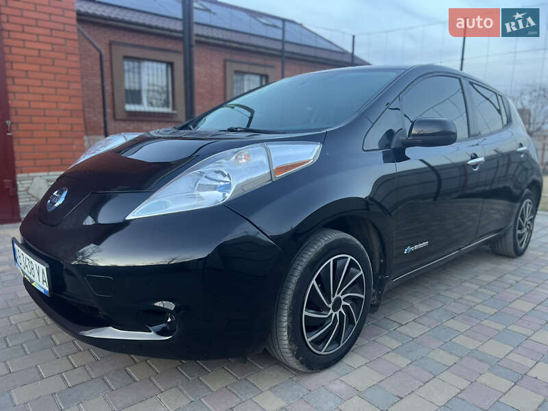 2014 nissan leaf