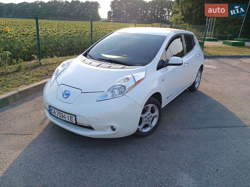 2015 nissan leaf