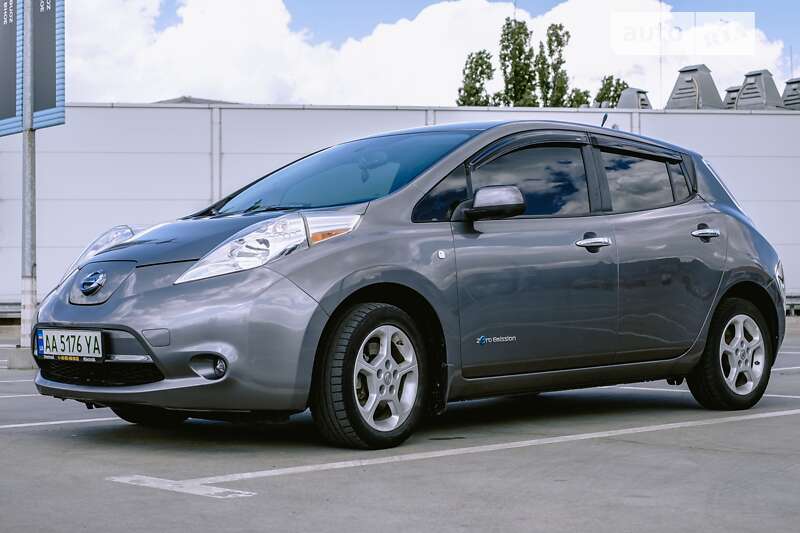 2015 nissan leaf