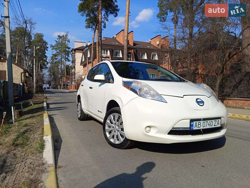 2014 nissan leaf