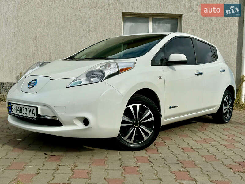 2014 nissan leaf