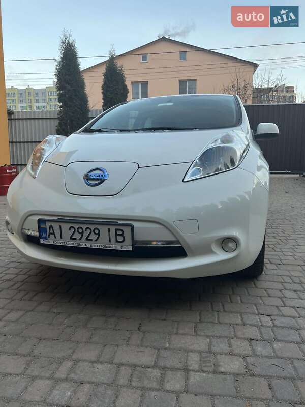2015 nissan leaf