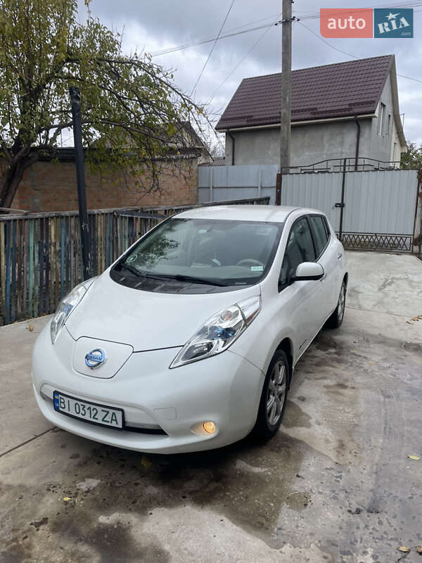 2013 nissan leaf