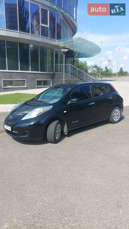 2013 nissan leaf
