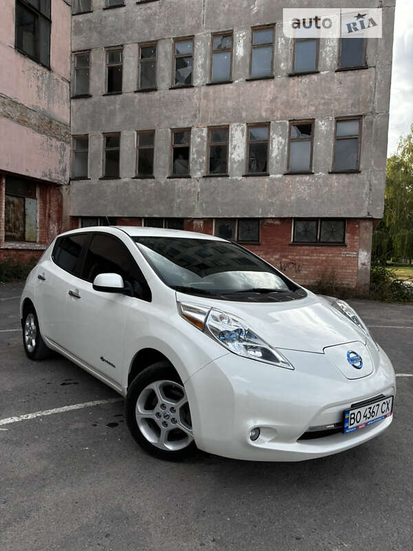 2013 nissan leaf