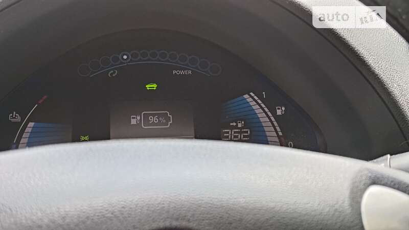 2013 nissan leaf