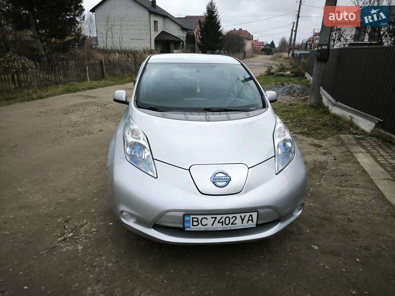 2013 nissan leaf