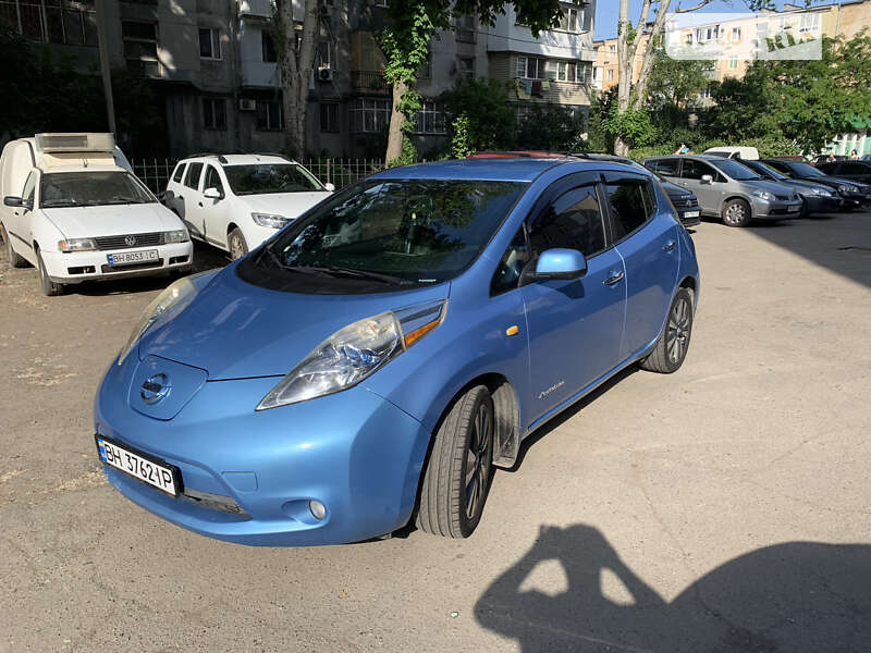 2013 nissan leaf