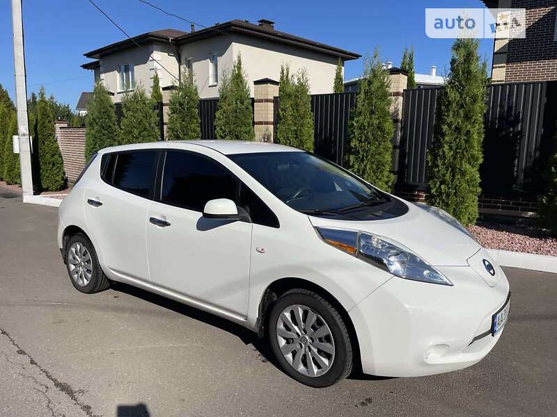 2014 nissan leaf