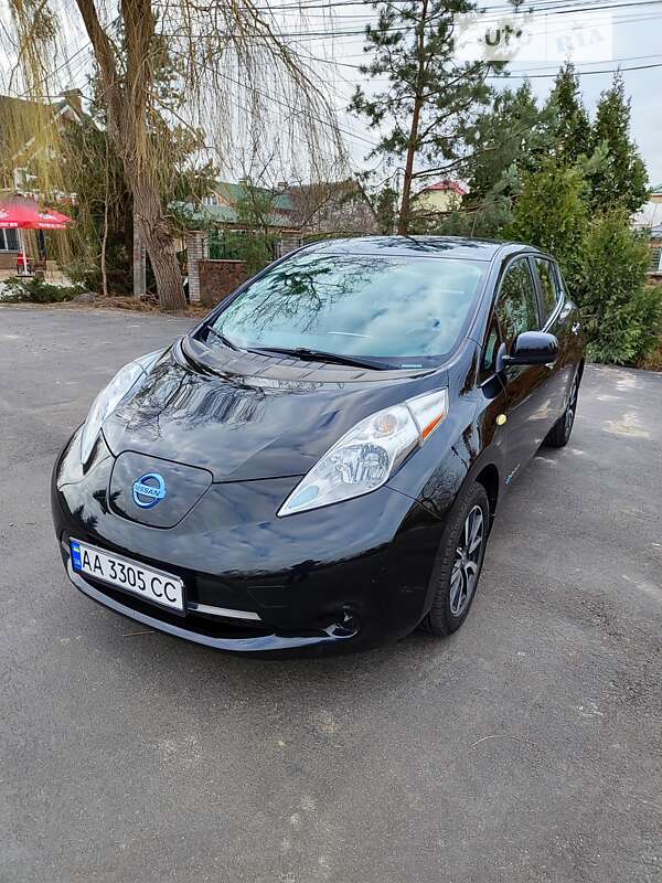 2014 nissan leaf