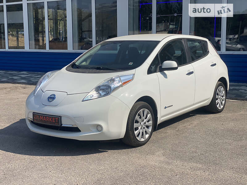 2014 nissan leaf