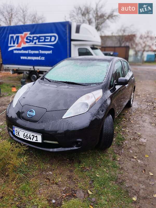 2014 nissan leaf