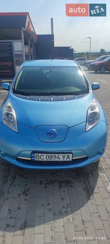 2015 nissan leaf
